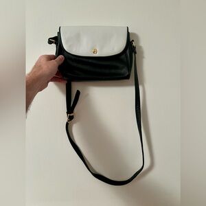 VINTAGE 1980 Etienne Aigner Genuine Leather 2-Tone Black & White purse